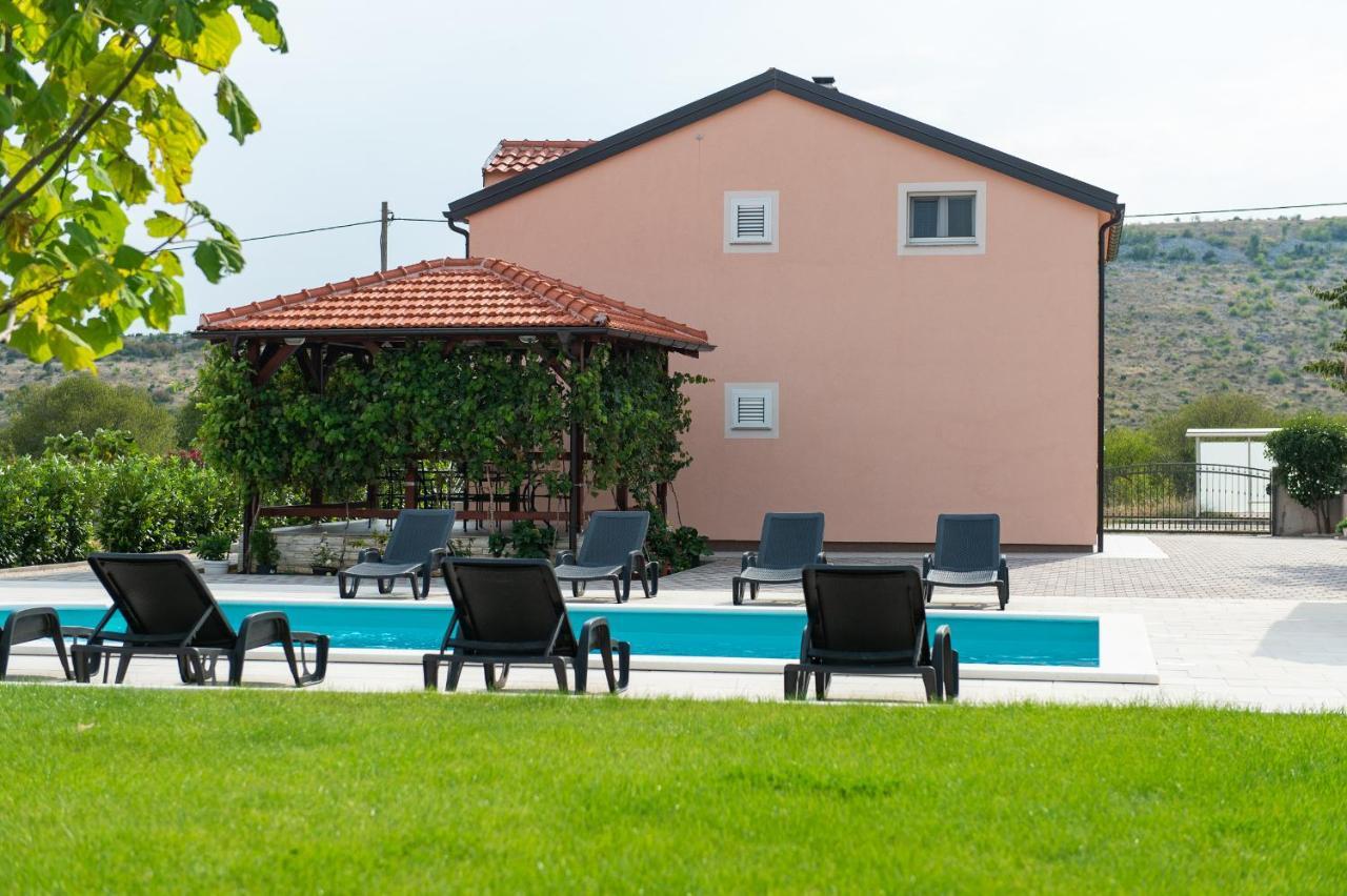 Villa Verbena Mala Cista Exterior photo